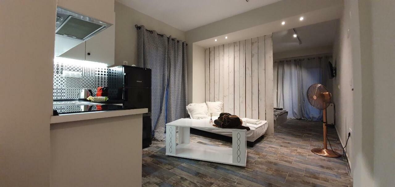 Vivian House Appartement Thessaloniki Buitenkant foto