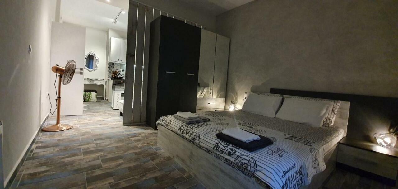 Vivian House Appartement Thessaloniki Buitenkant foto